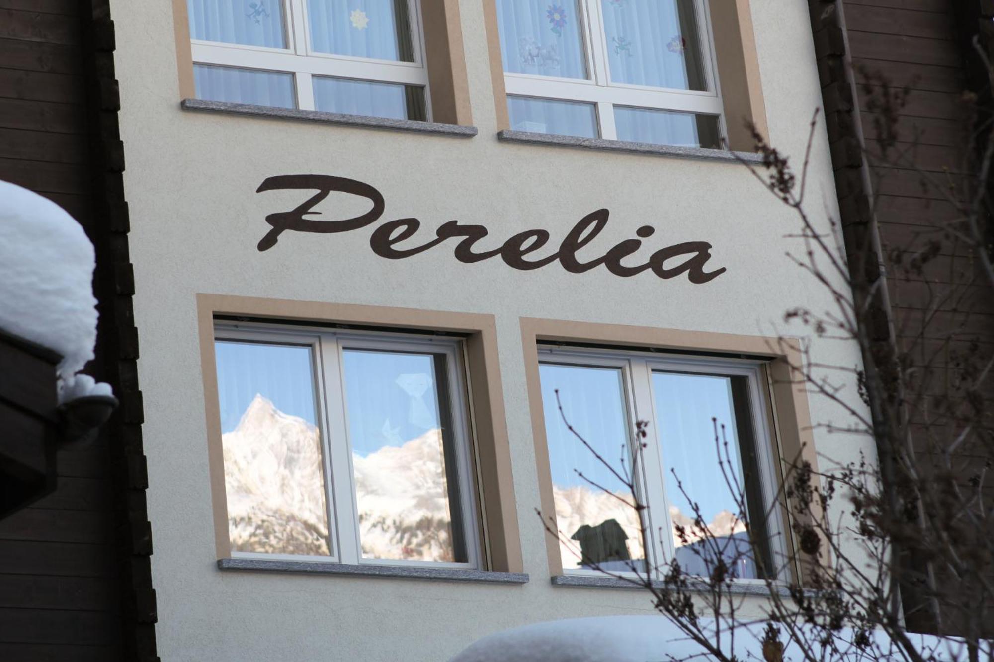 Haus Perelia C Apartman Zermatt Kültér fotó