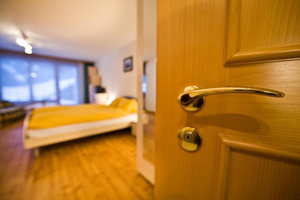 Haus Perelia C Apartman Zermatt Szoba fotó