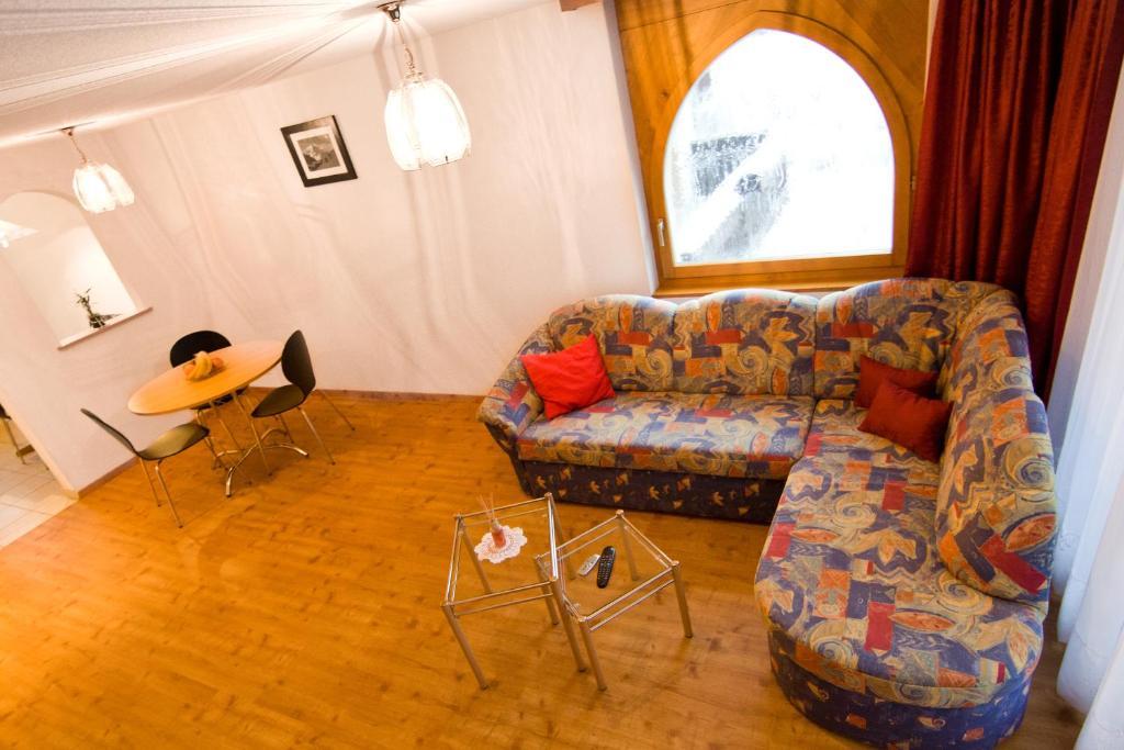 Haus Perelia C Apartman Zermatt Szoba fotó